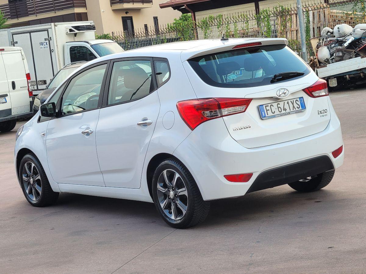HYUNDAI - iX20 - 1.4 90 CV Econext Comfort
