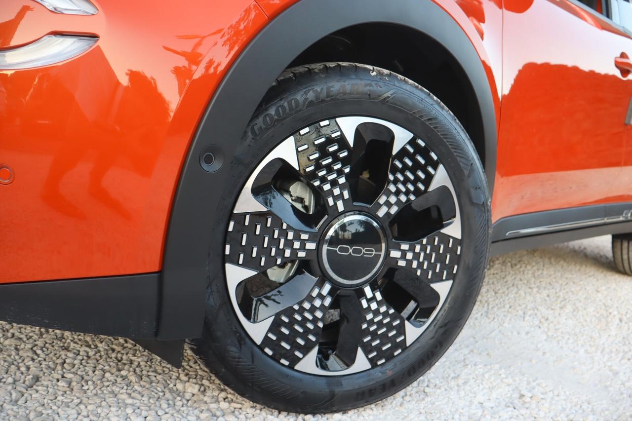 Fiat 600 BENZINA 100CV La Prima Tua A SOLI 255€