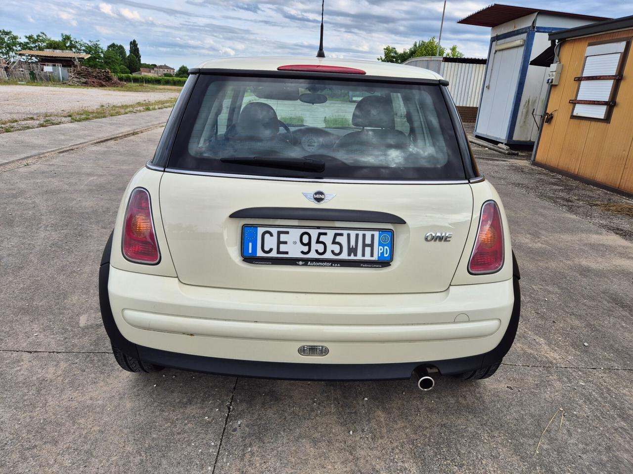 Mini 1.6 16V One neopatentati