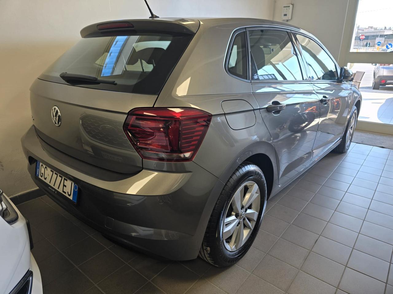 Volkswagen Polo 1.6 TDI 95 CV DSG 5p. Highline BlueMotion Tech.