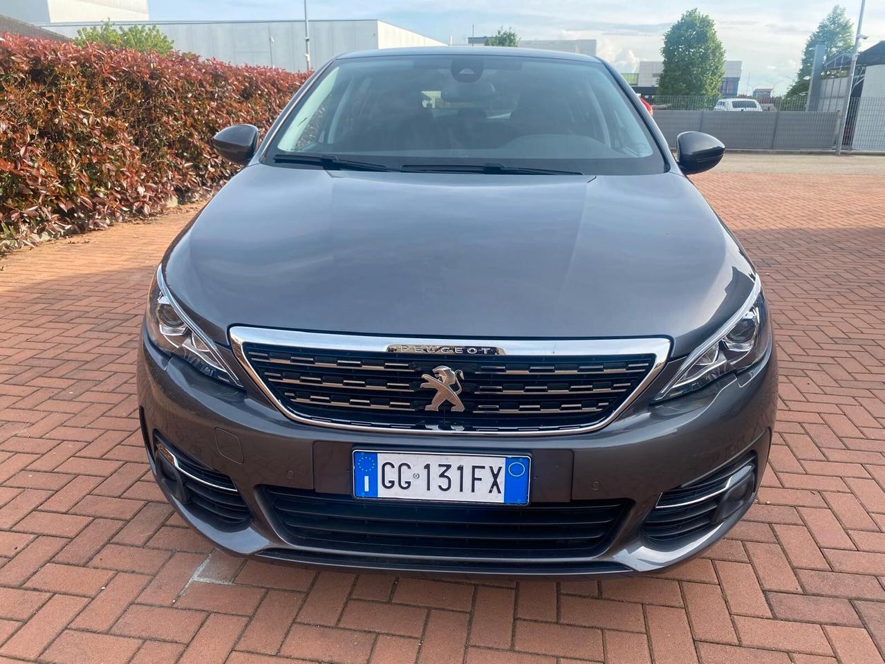 Peugeot 308 PureTech Turbo 130 S&S Allure