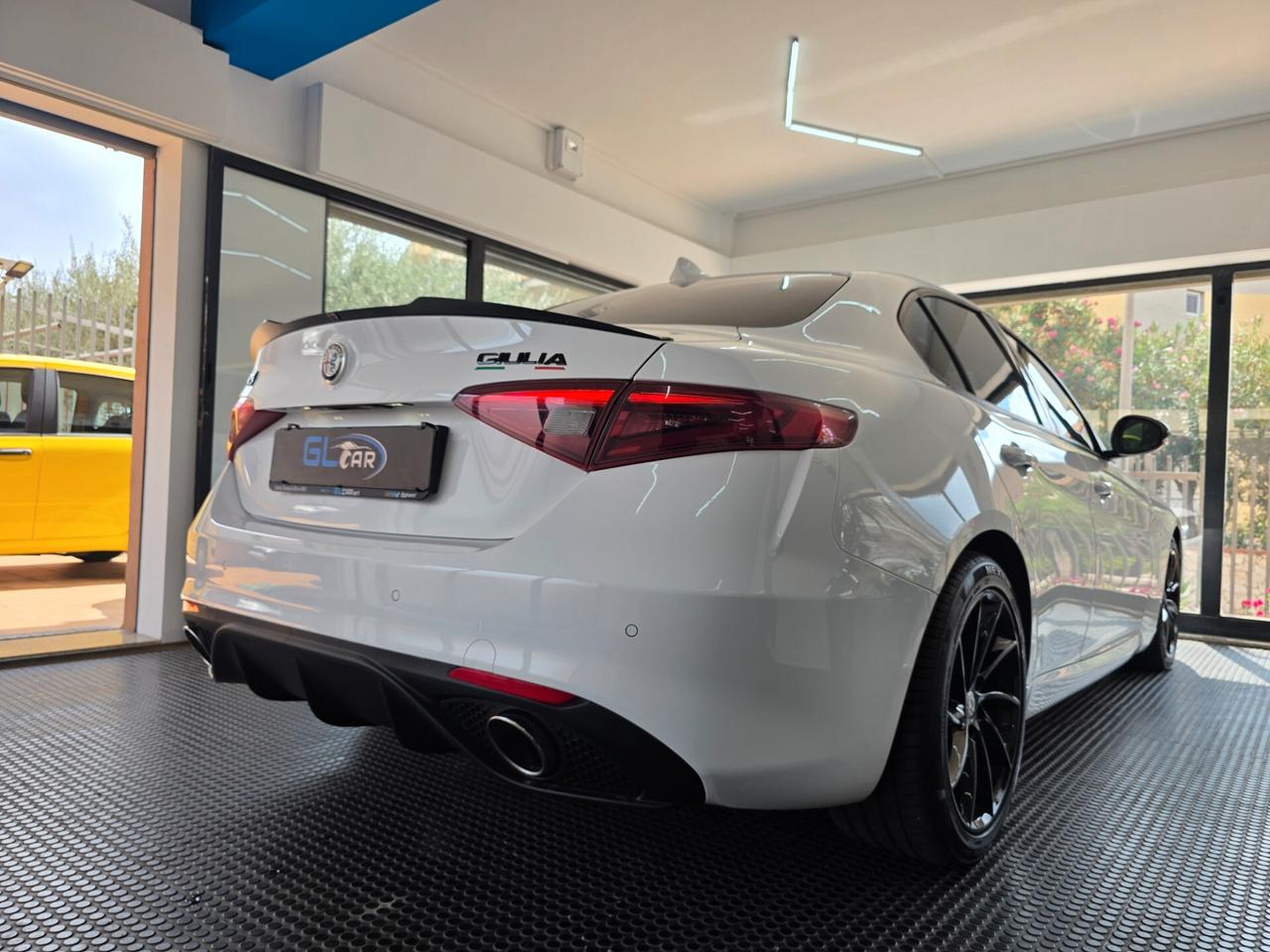 Alfa Romeo Giulia 2.2 150cv 98000km FINANZIABILE
