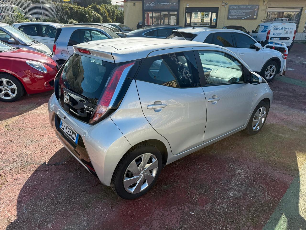 TOYOTA AYGO *ADATTA PER NEOPATENTATI