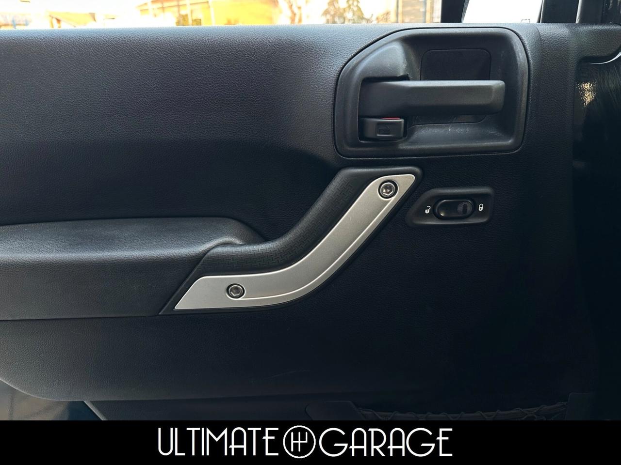 Jeep Wrangler 2.8 CRD DPF Sport Auto *total black