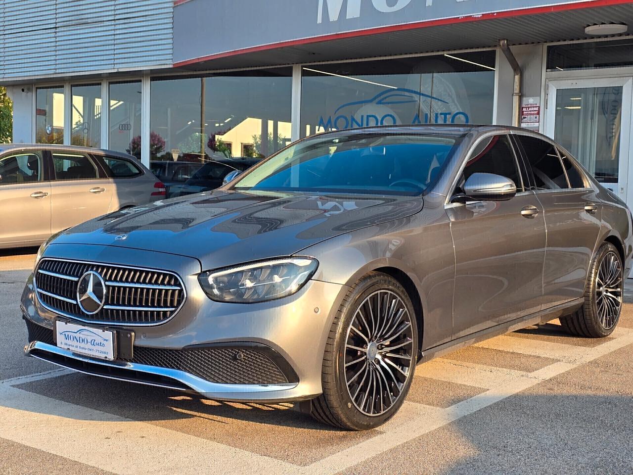 Mercedes E 220 d 4M. Auto Business Sport