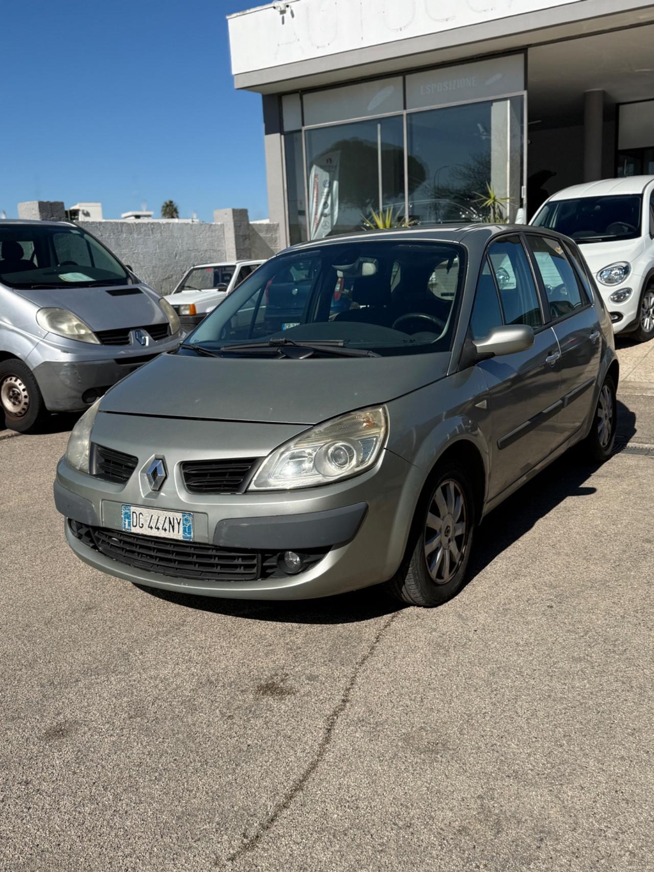Renault Scénic 1.9 dCi/130CV FULL