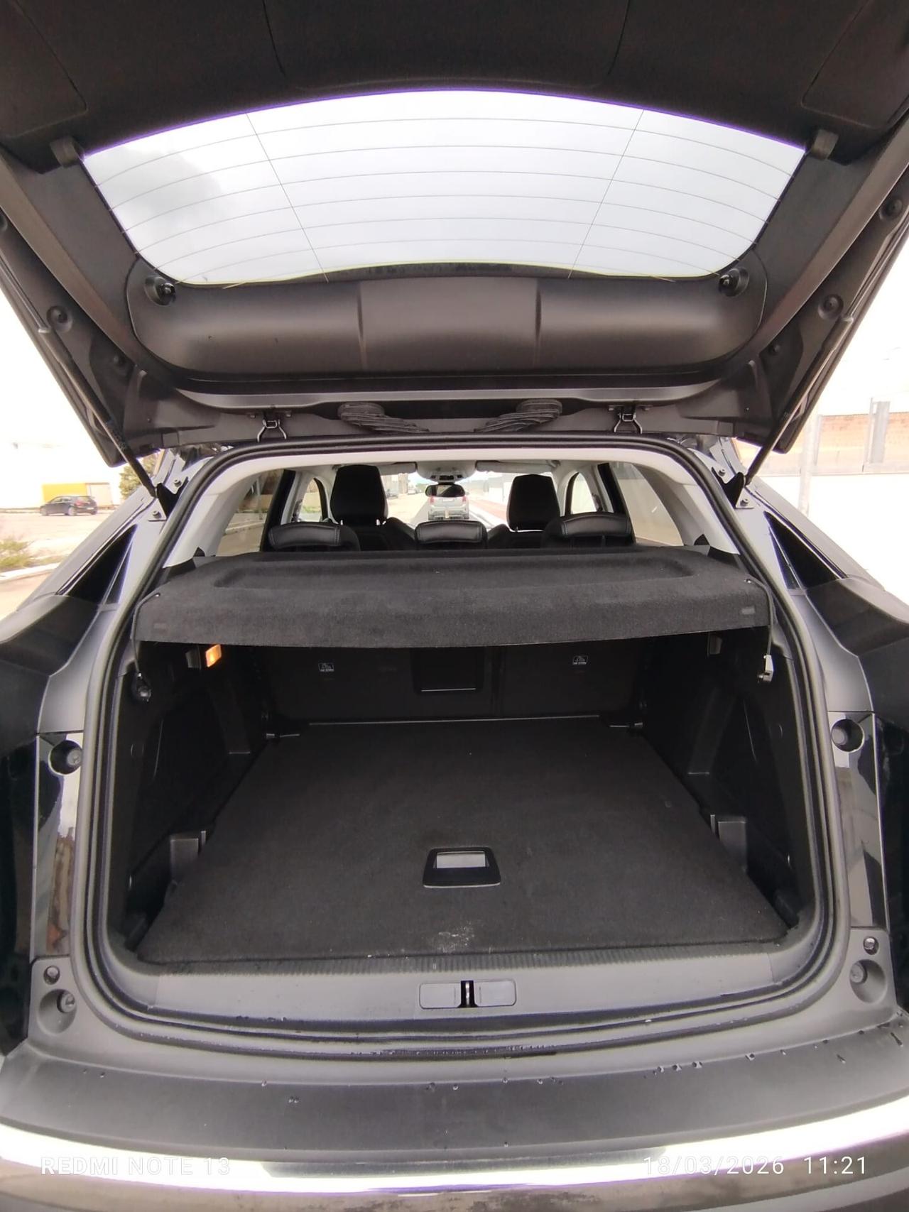 Peugeot 3008 BlueHDi 130 S&S Crossway