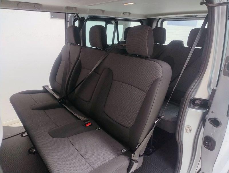 Nissan Primastar Primastar Bus L2 2.0 dCi 150CV N-Connecta 9 posti IVA ESCLUSA