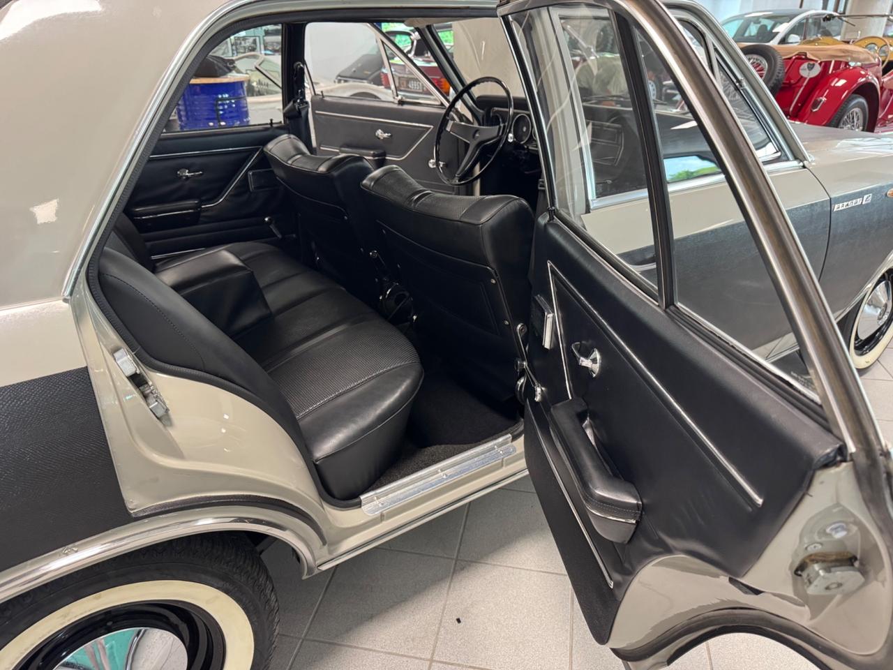 Opel Rekord 1.9 C Lusso Automatic/Clima
