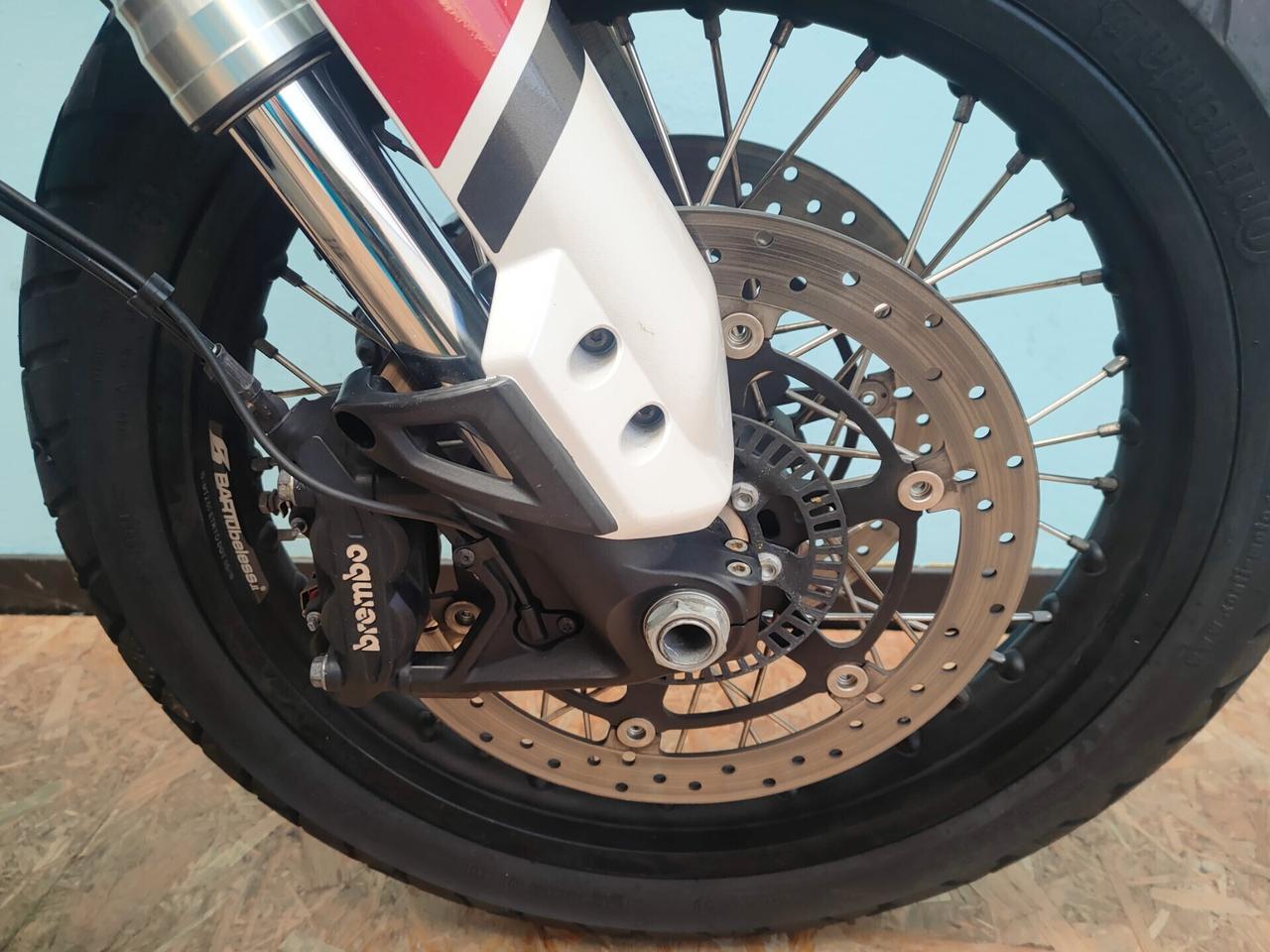 Moto Guzzi V85 TT Garantita e Finanziabile