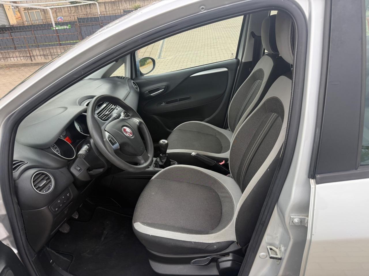 Fiat Punto 1.3 MJT II S&S 95 CV 5 porte Street