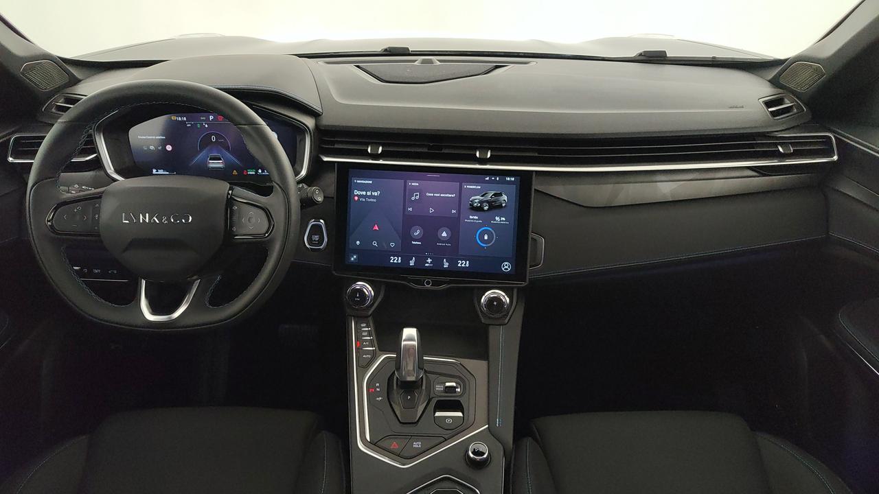 LYNK & CO 01 1.5 td phev auto