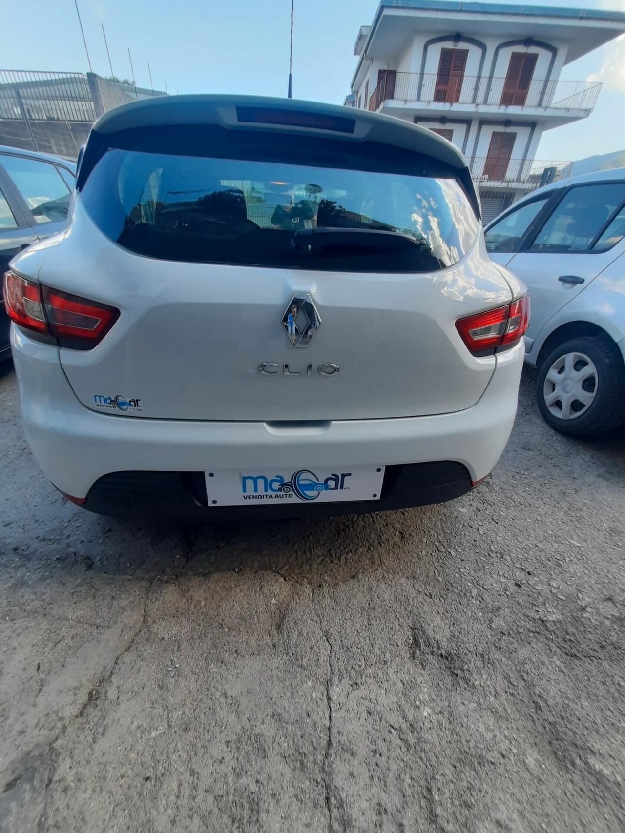Renault Clio 1.2 75CV GPL 5 porte Costume National