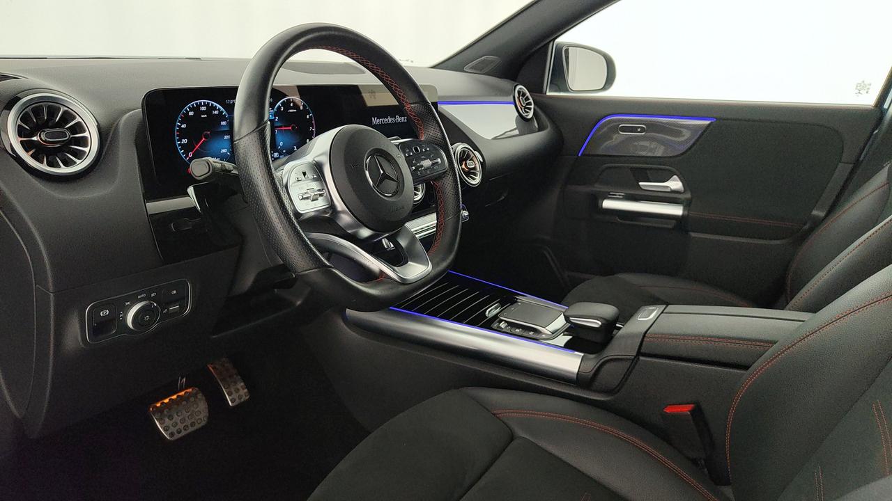 Mercedes-Benz GLA 250 Premium auto