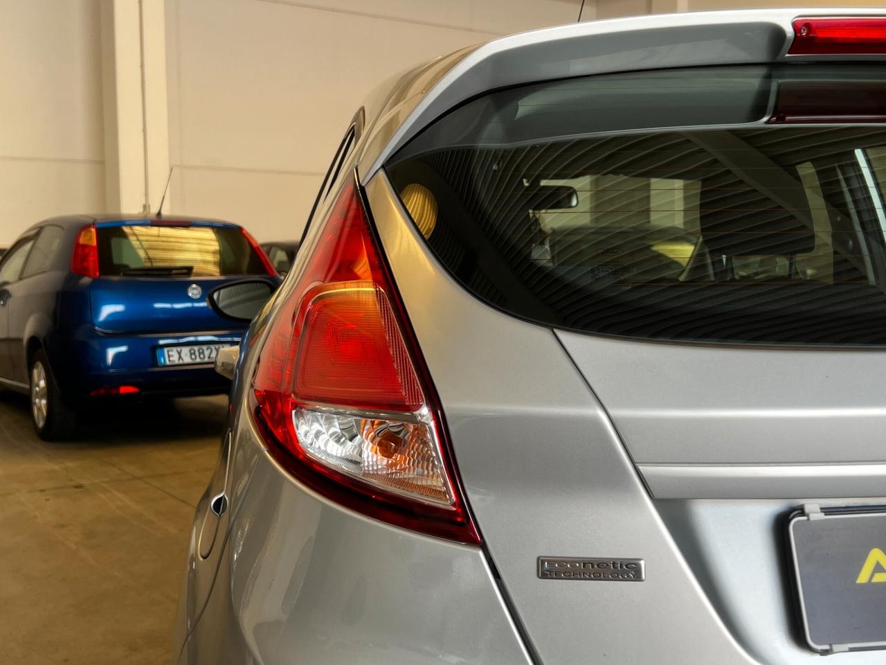 Ford Fiesta 1.5 TDCi 75CV 5 porte