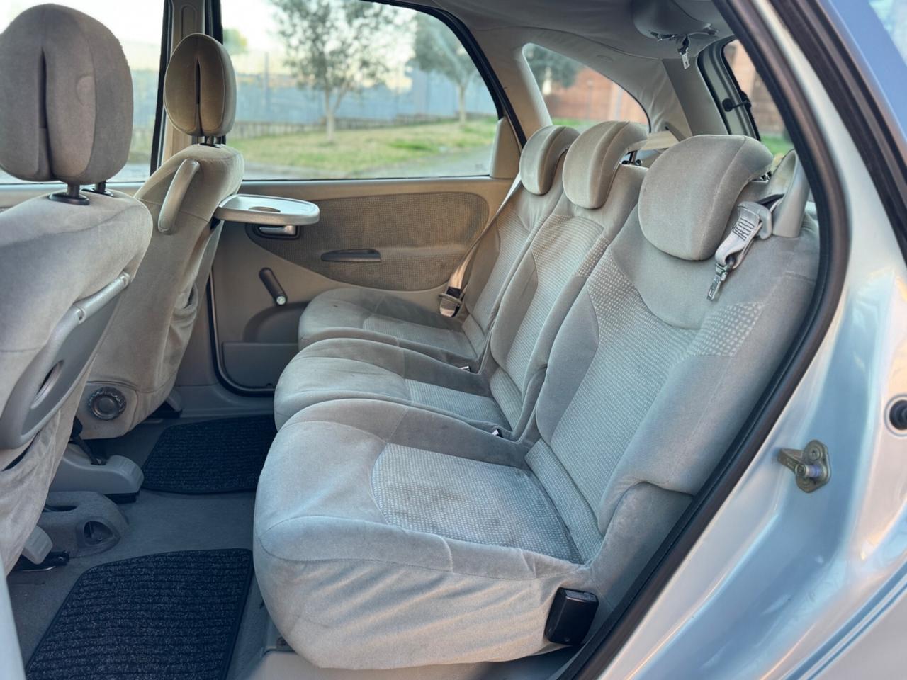 Renault Megane Mégane Scénic 1.9 dTi cat RXE