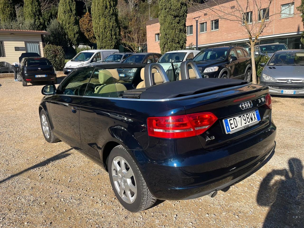 Audi A3 Cabrio 1.6 Diesel - Neopatentati