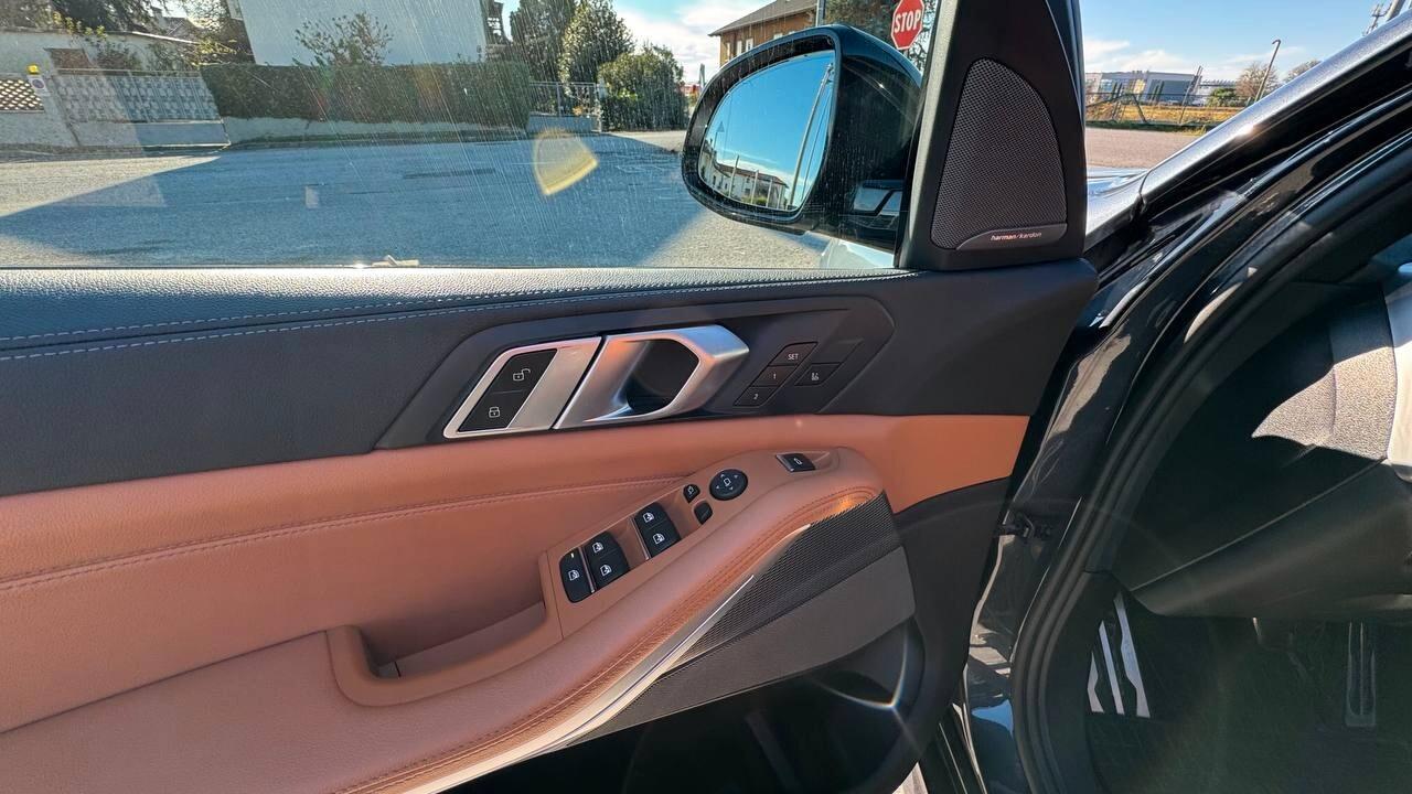 Bmw X5 xDrive30d 48V Msport Tettuccio apribile e panoramico Telecamera 360°