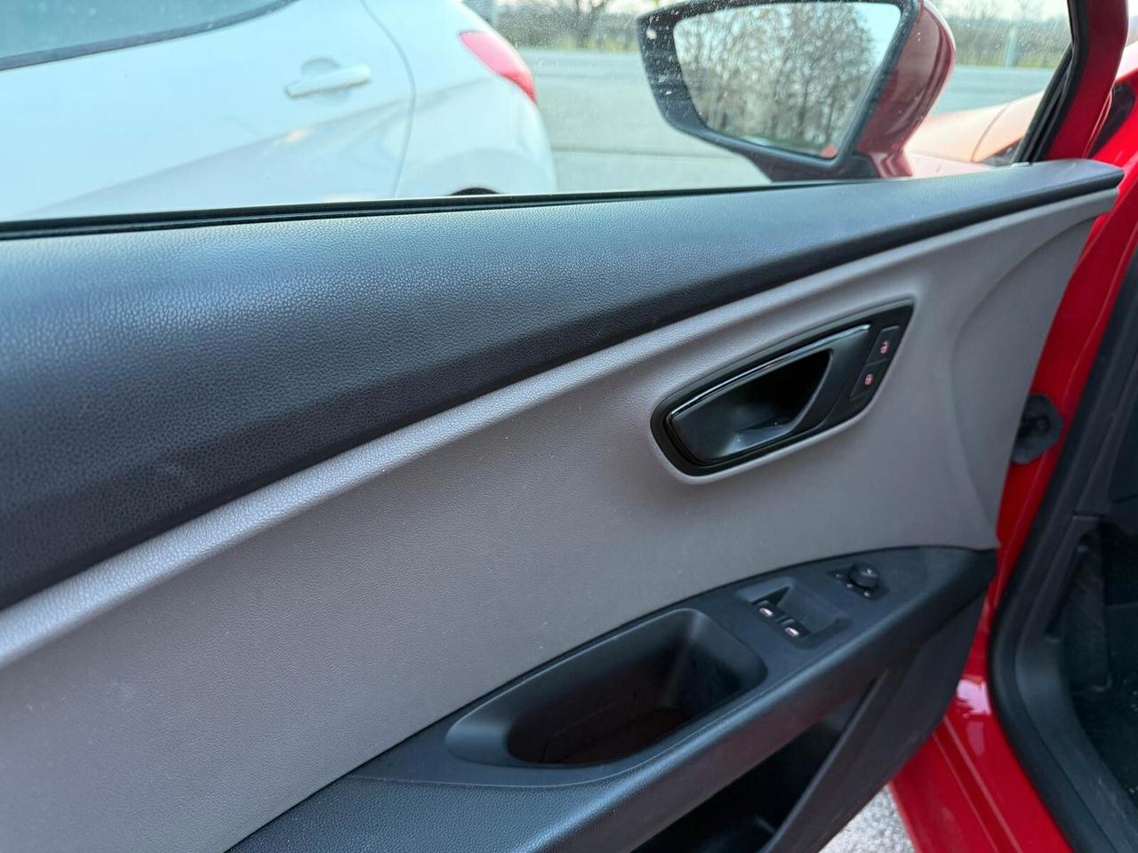 Seat Leon 1.2 benzina Neopatentati