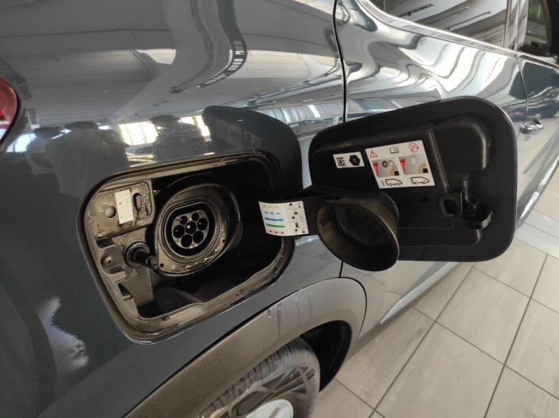 RENAULT Captur 2ª serie - Captur Plug-in Hybrid E-Tech 160 CV Intens