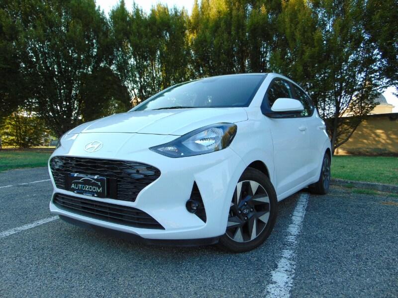 HYUNDAI i10 3ª serie i10 1.0 MPI AT Connectline