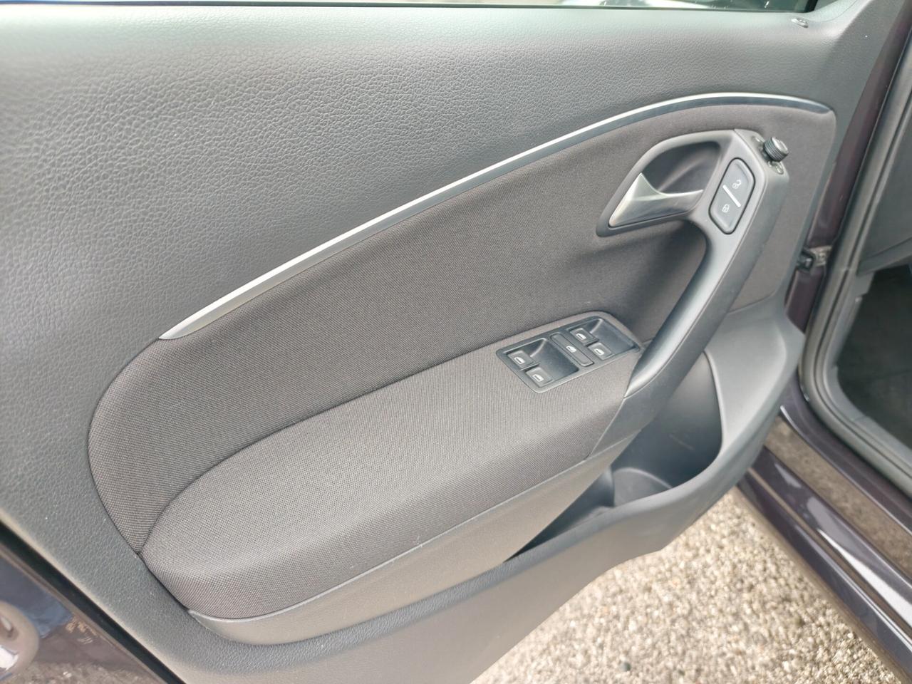 Volkswagen Polo 1.2 TSI DSG 5p. Comfortline BlueMotion Technology