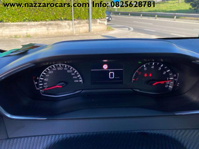 PEUGEOT 208 BlueHDi 100 5 porte Business NAV/FARI LED