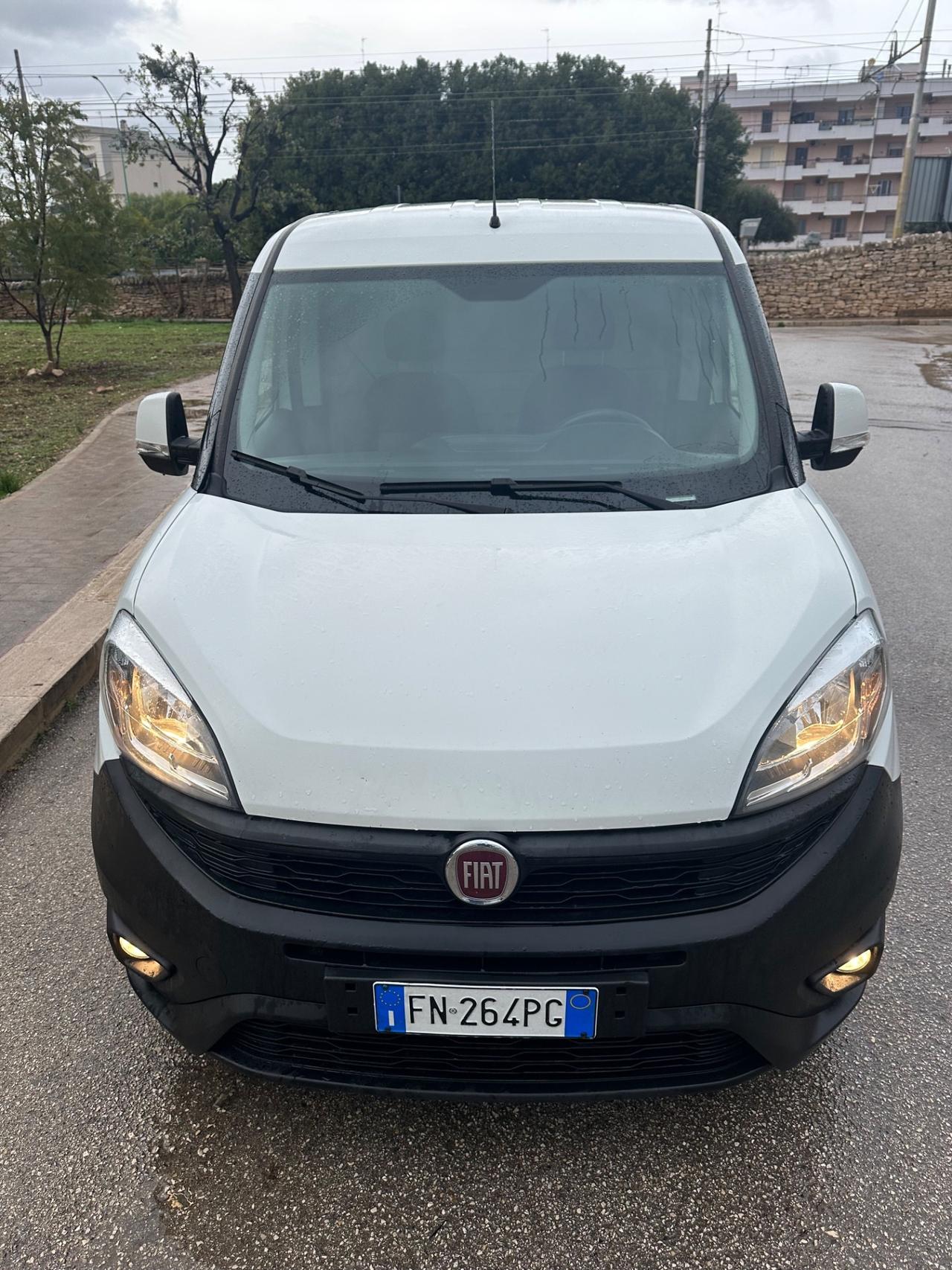 Fiat DOBLO’ 1.6 DIESEL 105 cv 2018 - PARI AL NUOVO