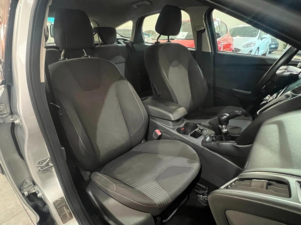 Ford Focus 1.6 116 CV - TITANIUM - 2014