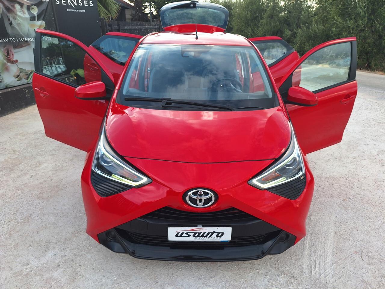 Toyota Aygo 1.0 VVT 5 porte x-play 2019 PERFETTA