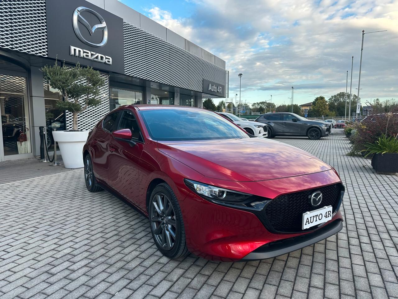 Mazda 3 Mazda3 2.0L e-Skyactiv-G M Hybrid Executive