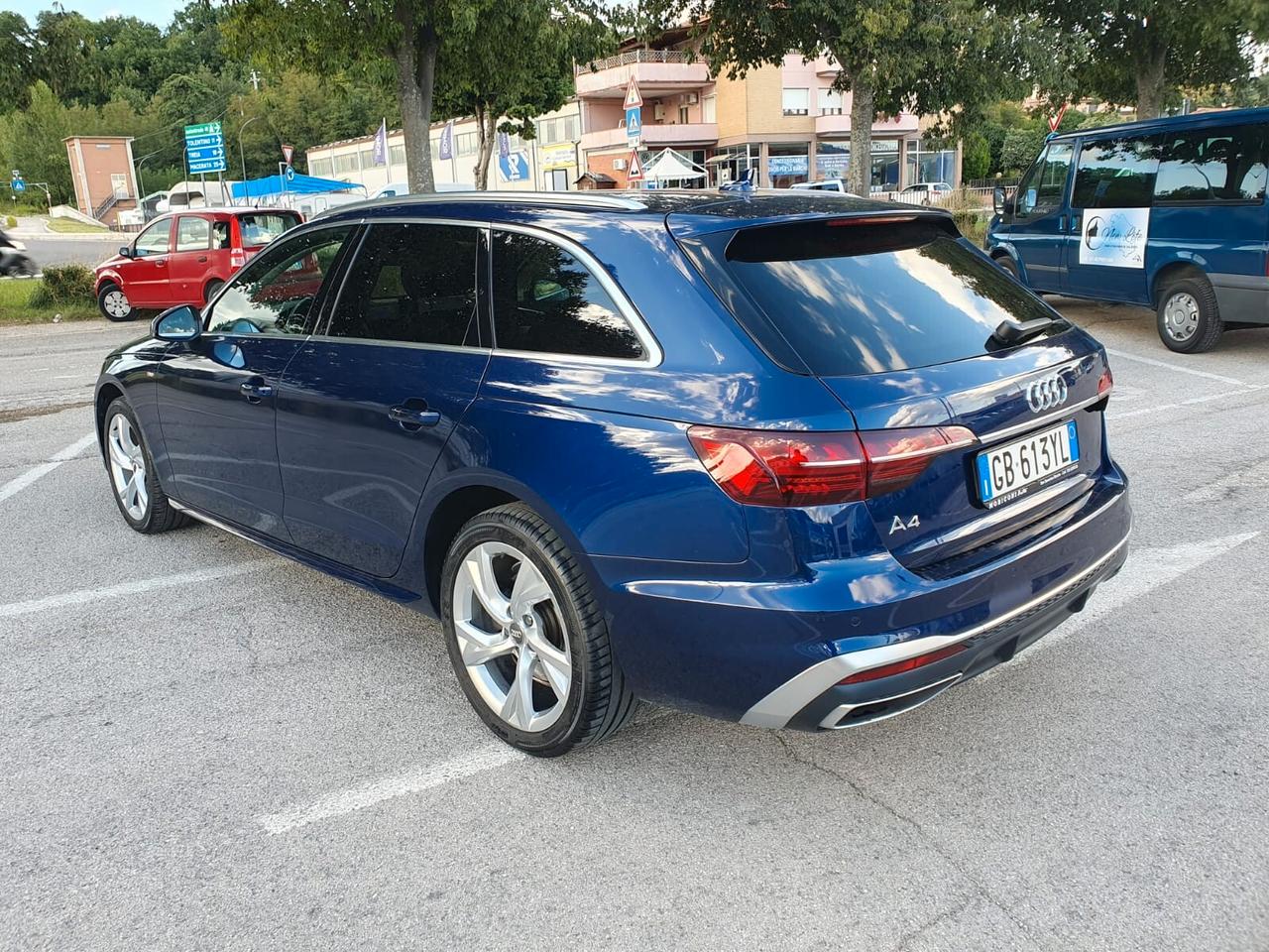 Audi A4 Avant 40 S-line METANO /OK PERMUTE /FINANZIABILE