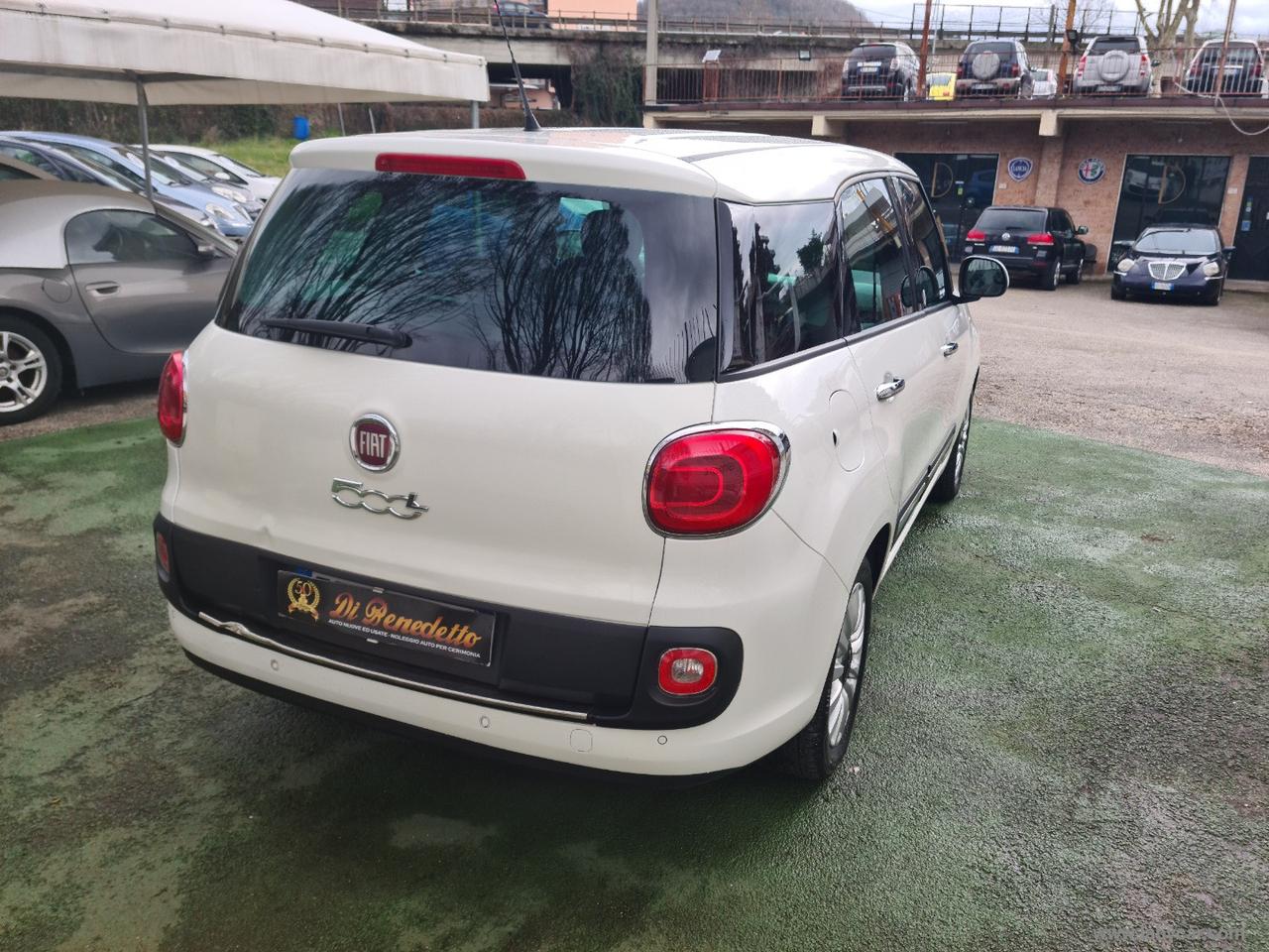 FIAT 500L Living 1.6 MJT 105 CV Pop Star