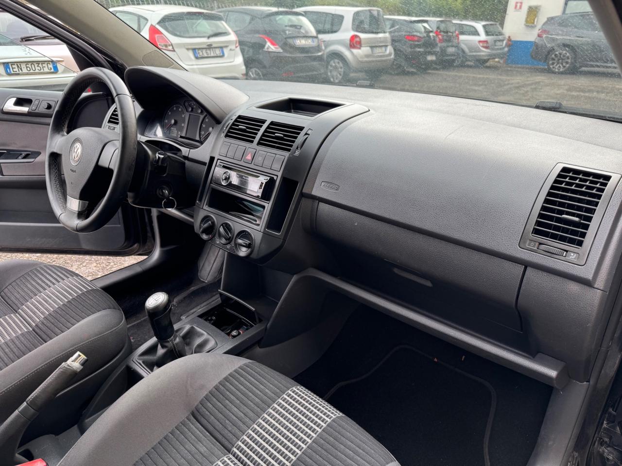 Volkswagen Polo 1.2/60CV 5p. United
