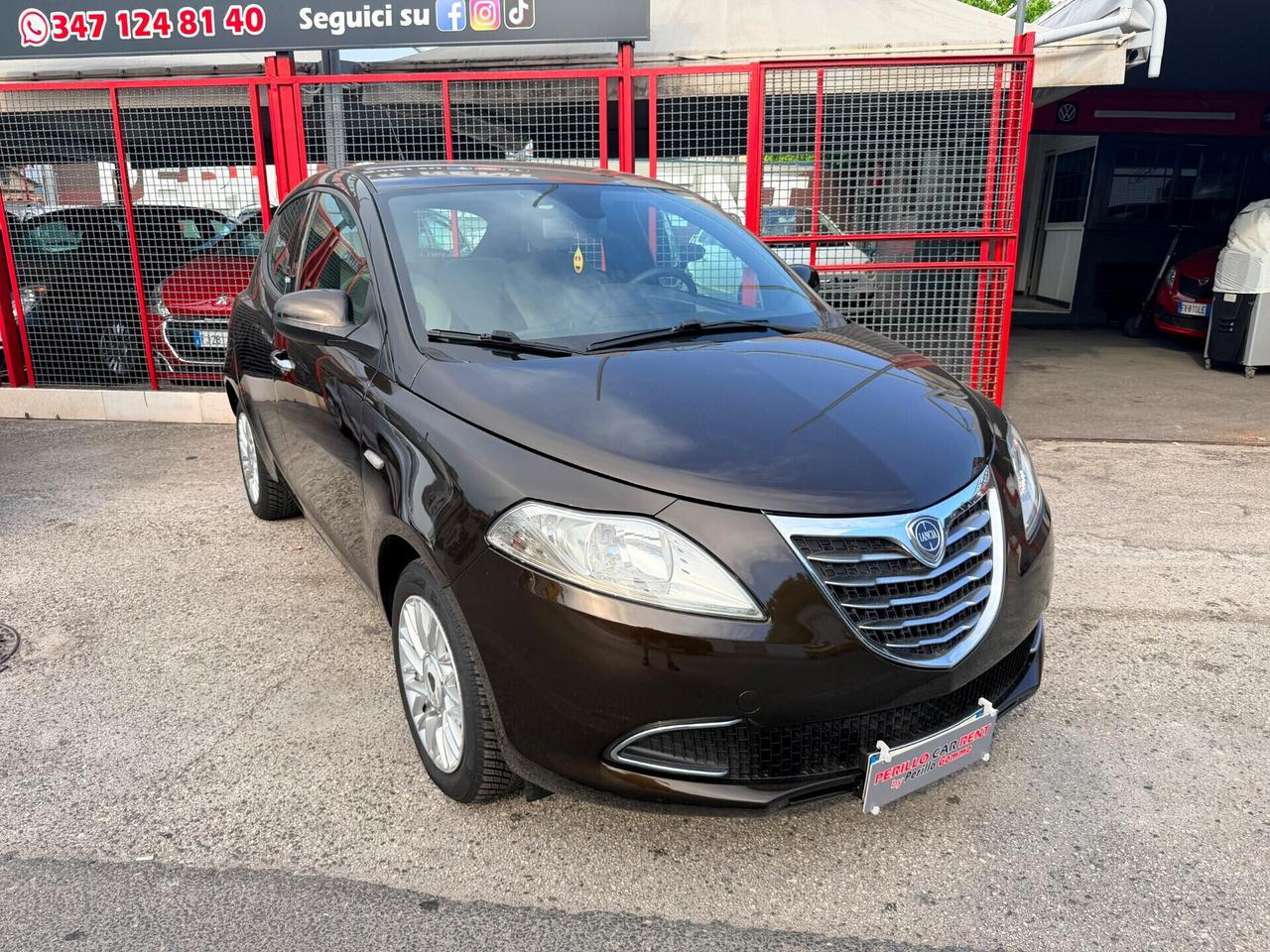 Lancia Ypsilon 1.2 69 CV 5 porte Platinum