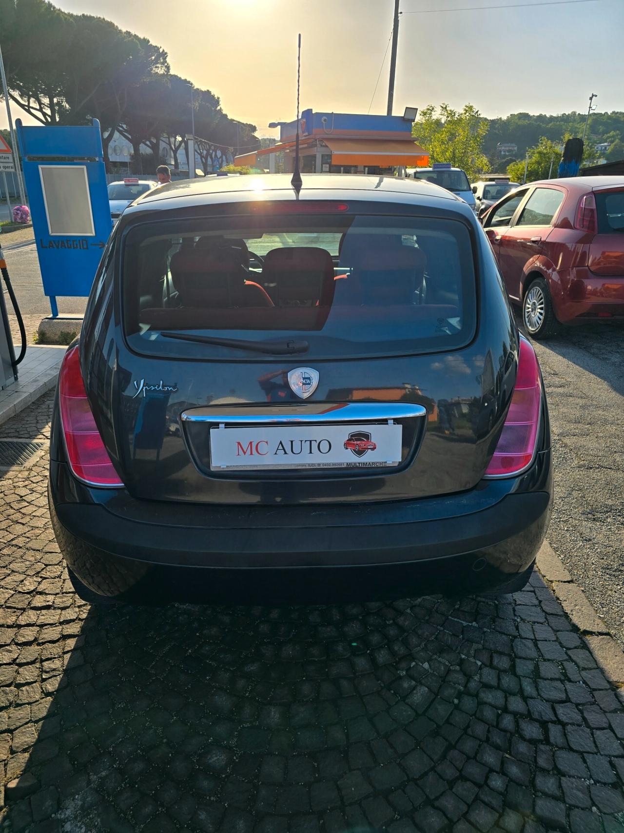 Lancia Ypsilon 1.2 con 258.000km