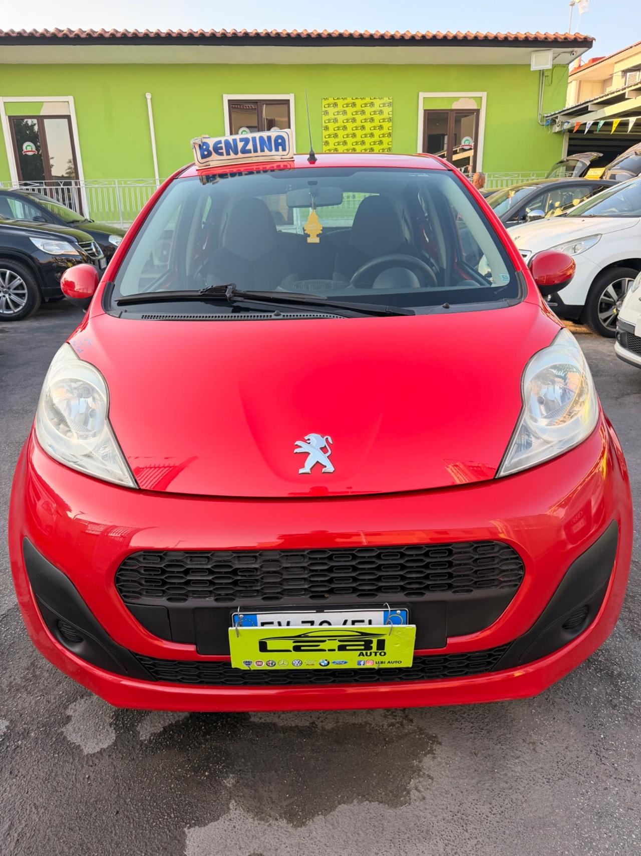 Peugeot 107 1.0 68CV 5p. SUPERGA 2014
