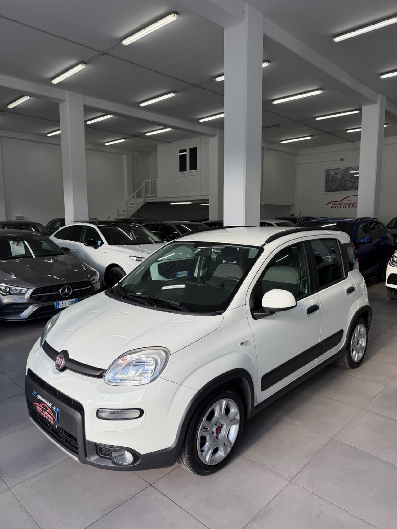 Fiat Panda 1.0 FireFly S&S Hybrid City FINANZIABILE