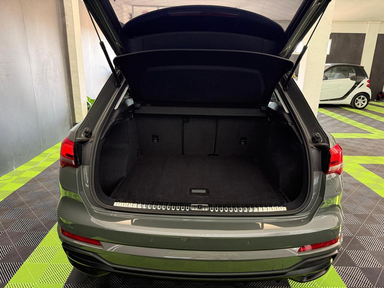 Audi Q3 2.0 TDI S-line Quattro