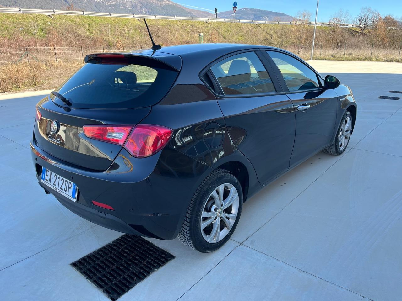 Alfa Romeo Giulietta 1.6 JTDm-2 105 CV Exclusive