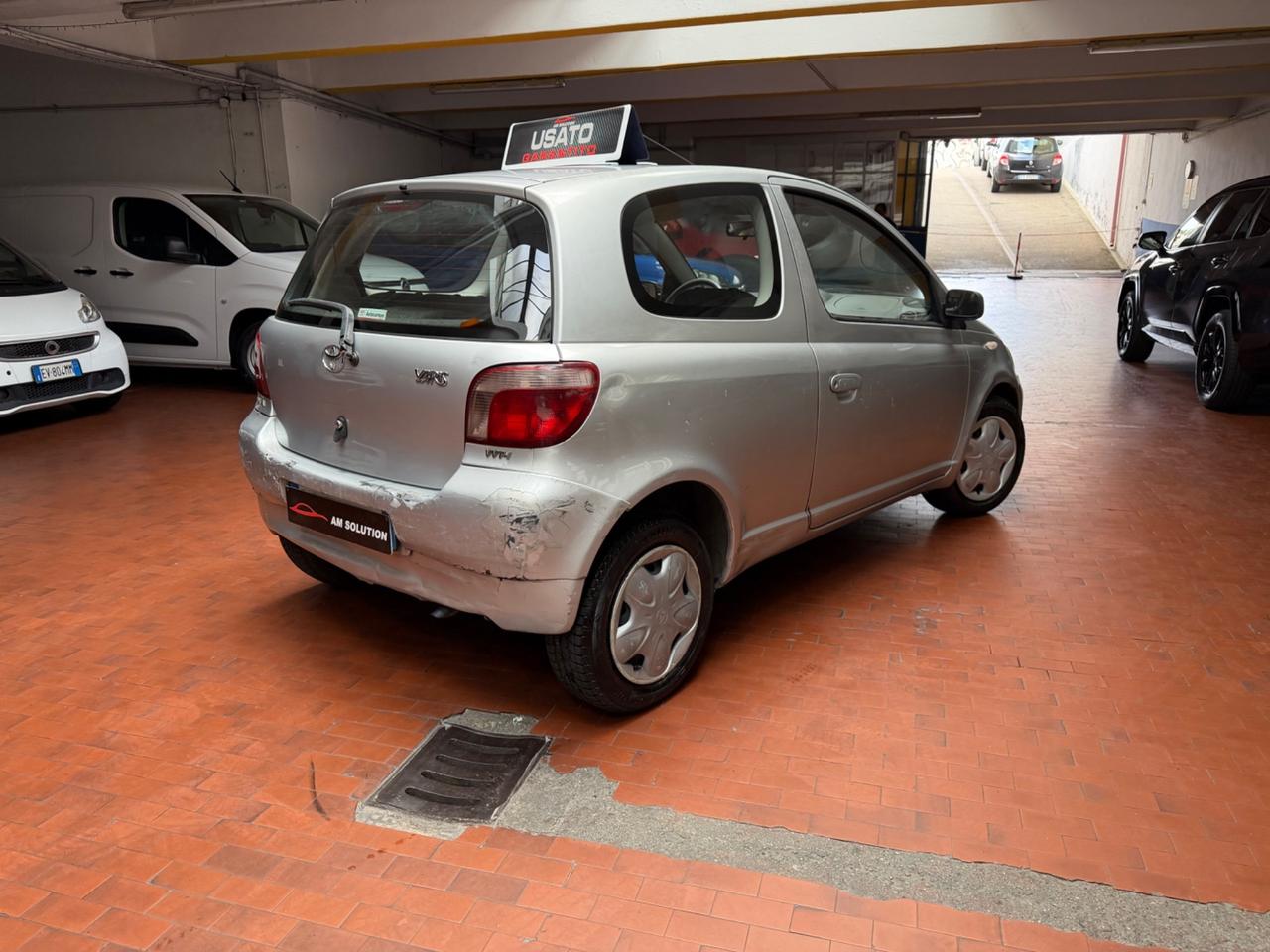 Toyota Yaris 1.0i Neopatentati Euro 3