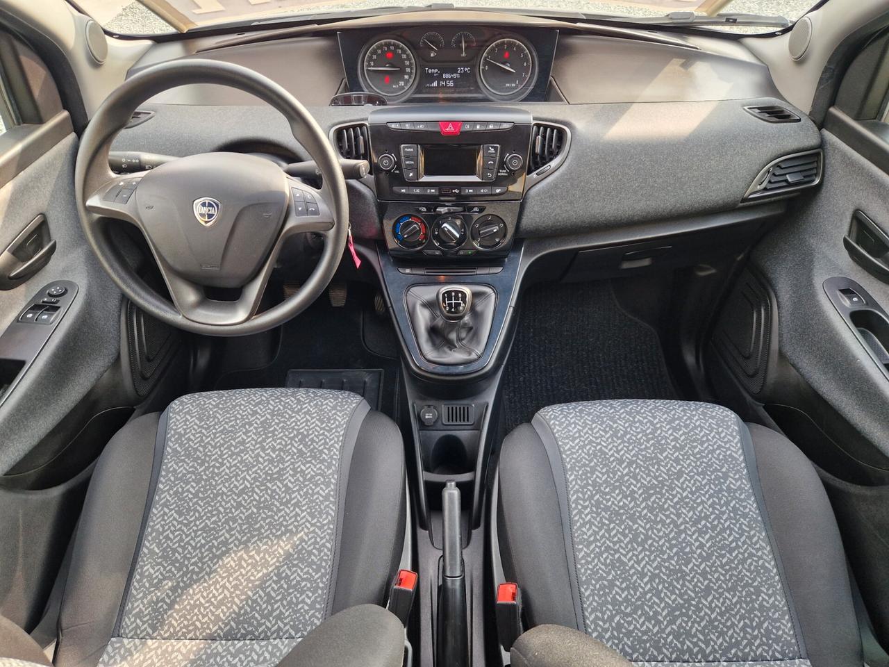 Lancia Ypsilon Ecochic 1.2 69 CV 5 porte euro6