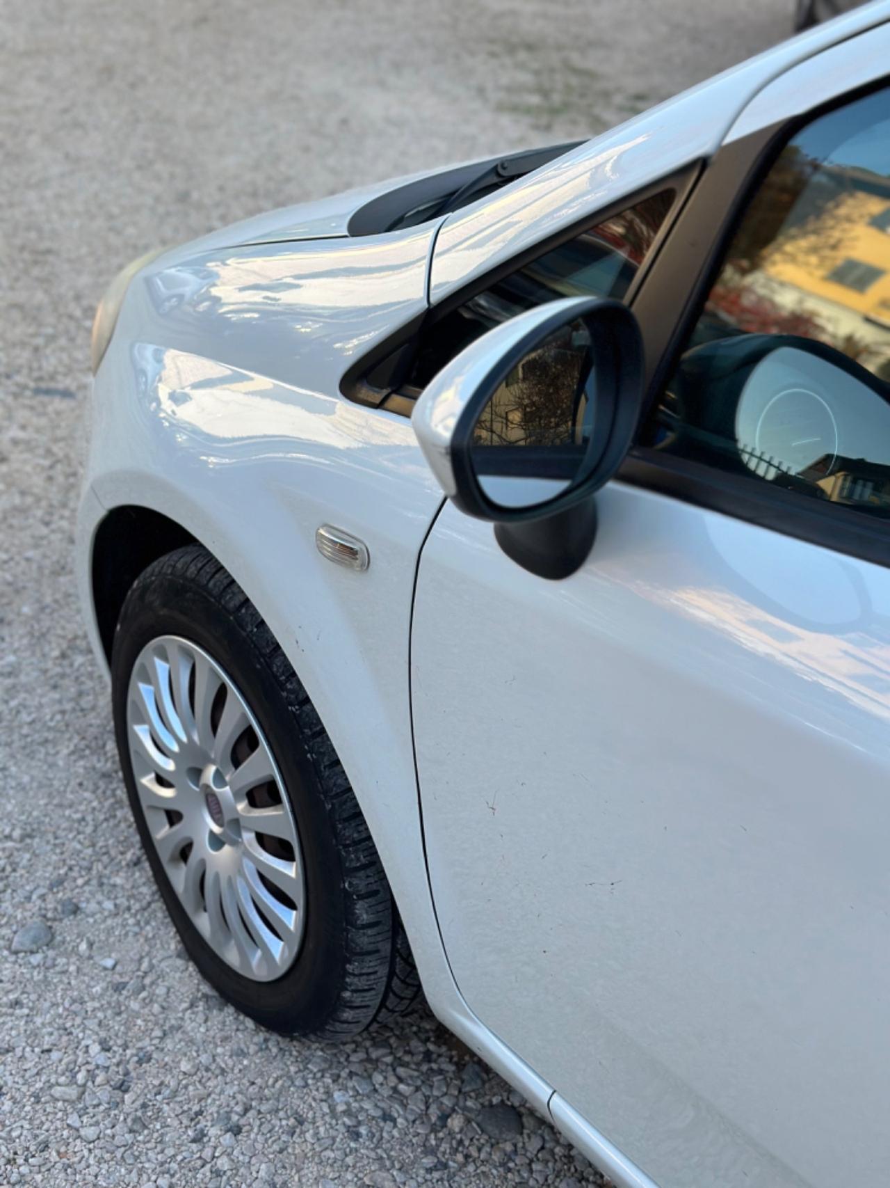 Fiat PUNTO EVO 1.2 DYNAMIC NEOPAT KMCERT GARANZ UNICOPR
