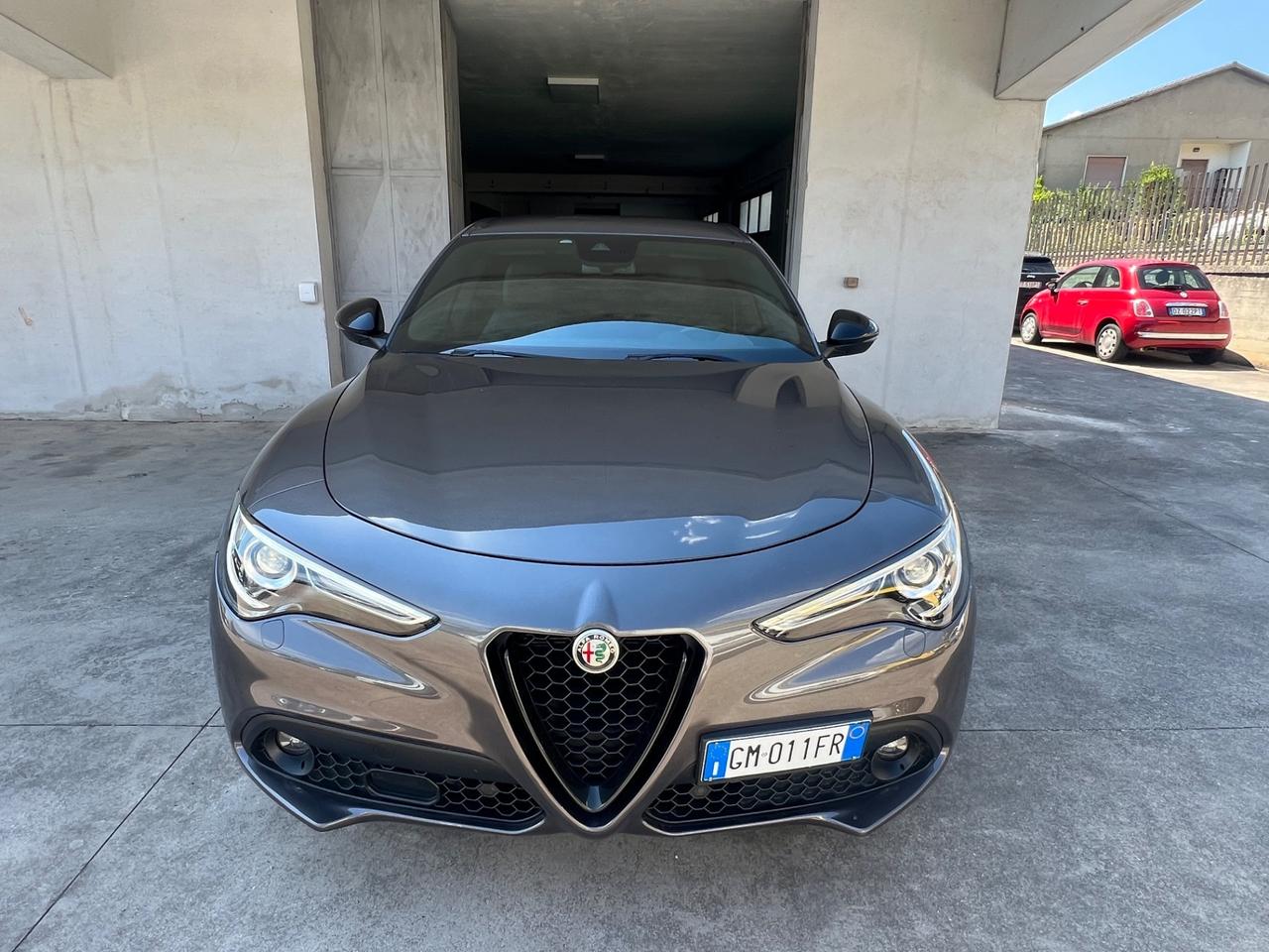 Alfa Romeo Stelvio 2.2 Turbodiesel 210 CV AT8 Q4 Veloce