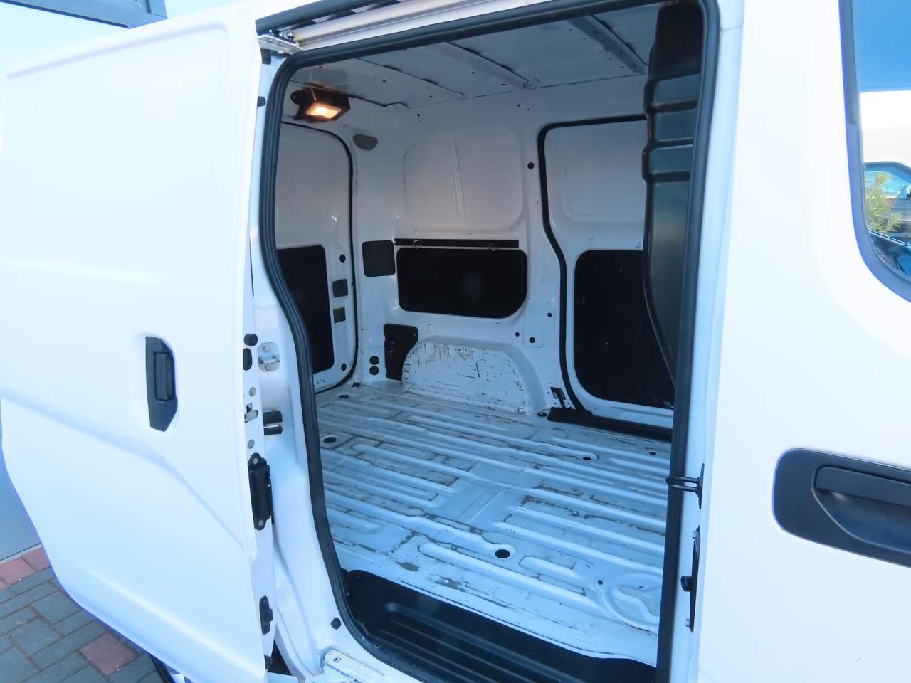 NISSAN NV200 A/C EURO 6 POCHI CHILOMETRI