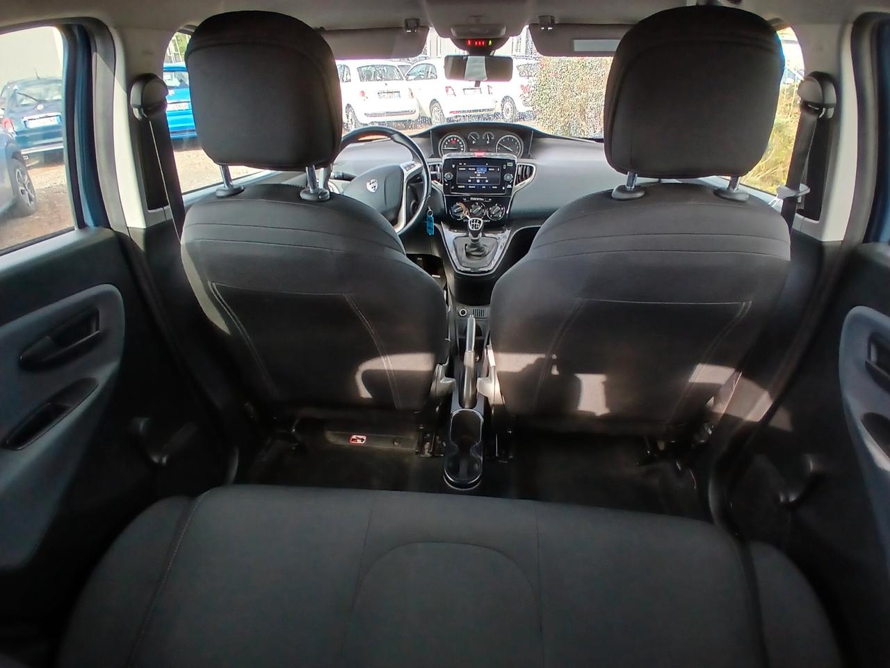 Lancia Ypsilon 1.0 FireFly 5p S&S Hybryd Gold