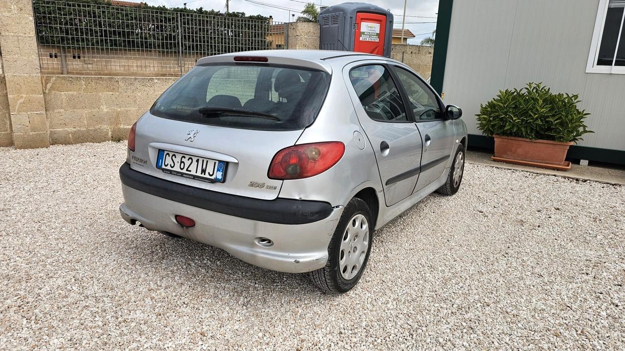 Peugeot 206 1.4 HDi 5p. XT