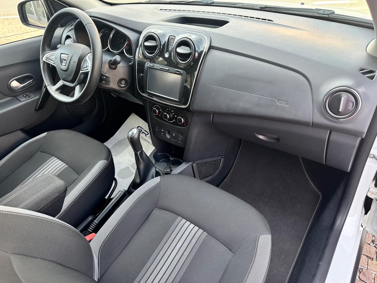 Dacia Sandero 0.9 TCe 90CV Serie Speciale Wow