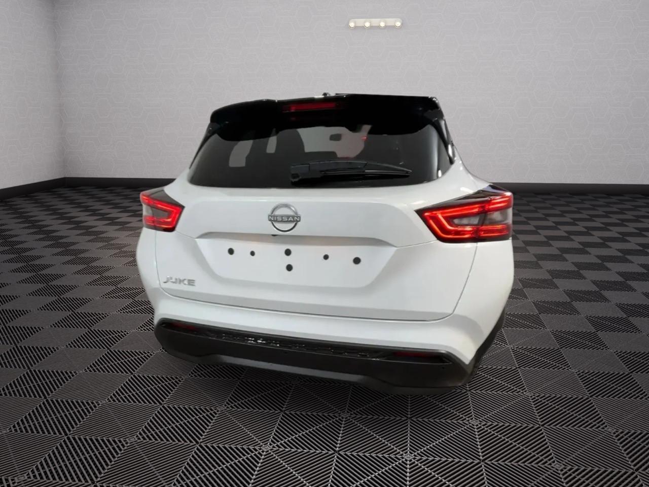 Nissan Juke 1.0 DIG-T 114 CV N-Connecta