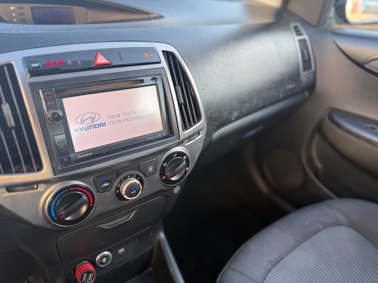 Hyundai i20 1.2 5p. Econext Sound Edition